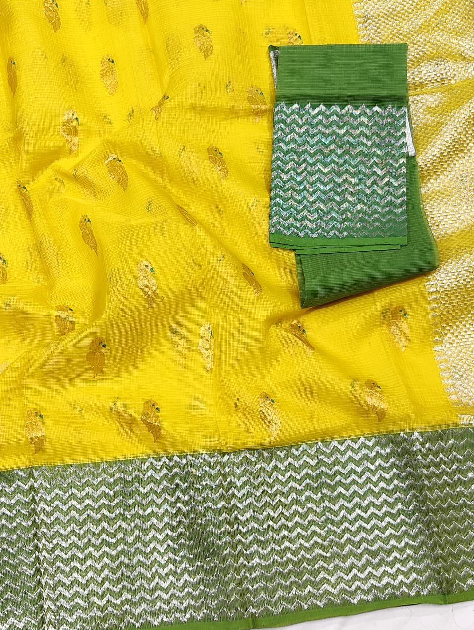 PURE BOTH SIDE KANCHI BORDER ZARIKOTA HANDLOOM SAREE K-47 - Image 2